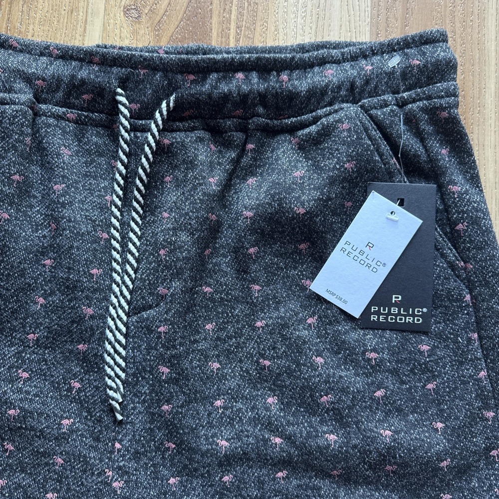 Public Record Vacation Travel Shorts Men Large Charcoal Pink Flamingo Print